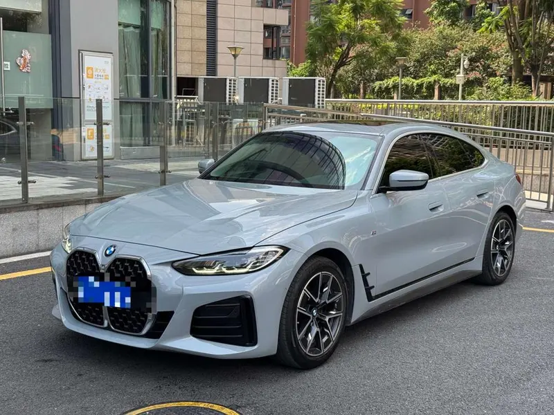 BMW 4-Series, 2022