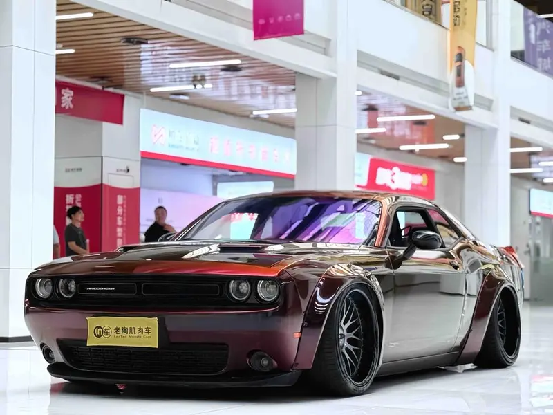 Dodge Challenger, 2016
