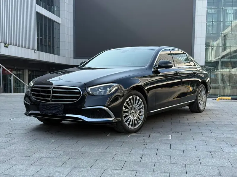 Mercedes-Benz E-Class, 2023
