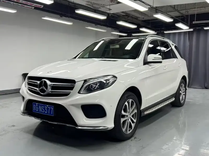 Mercedes-Benz GLE, 2016
