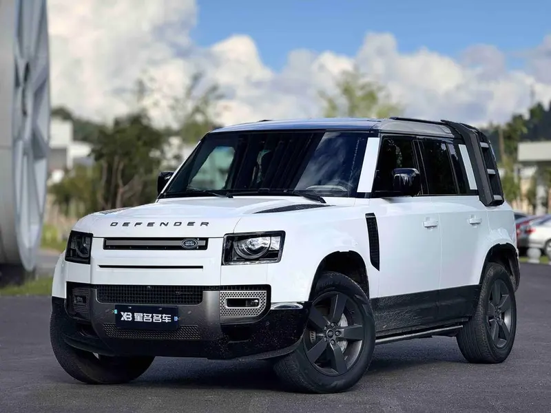 Land Rover Defender, 2022