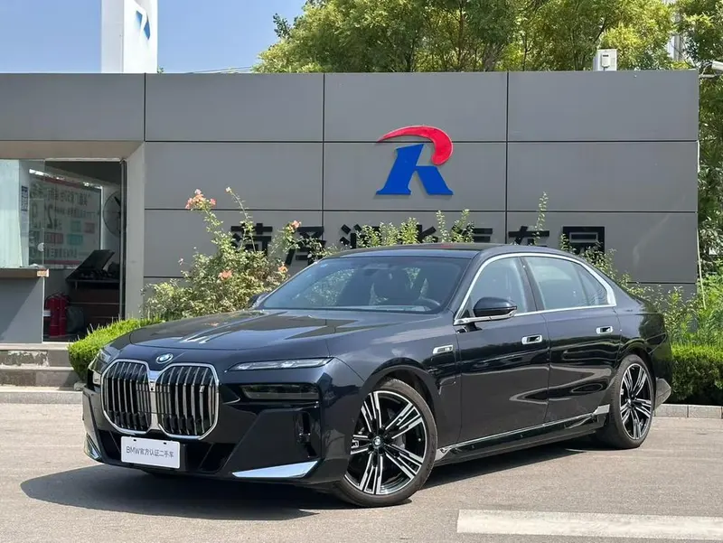 BMW i7, 2023