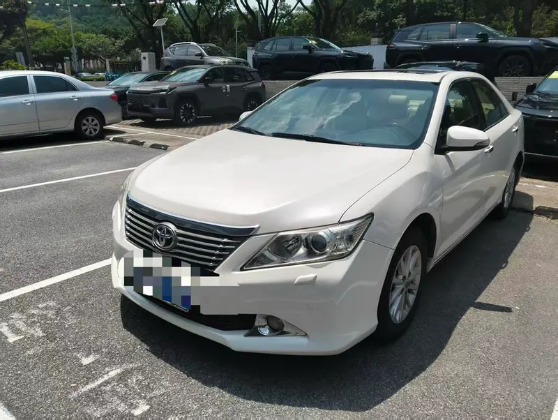 Toyota Camry, 2012