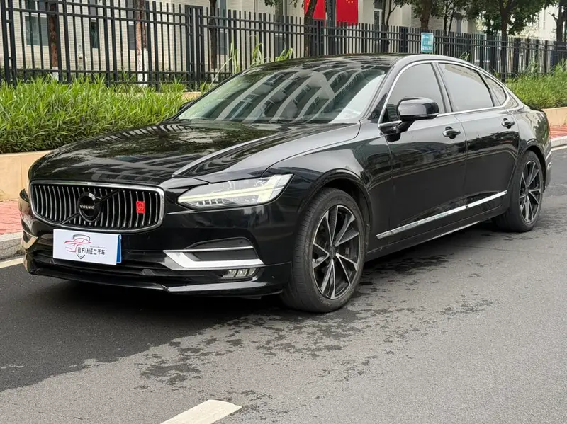 Volvo S90, 2020