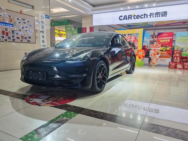 Tesla Model 3, 2022