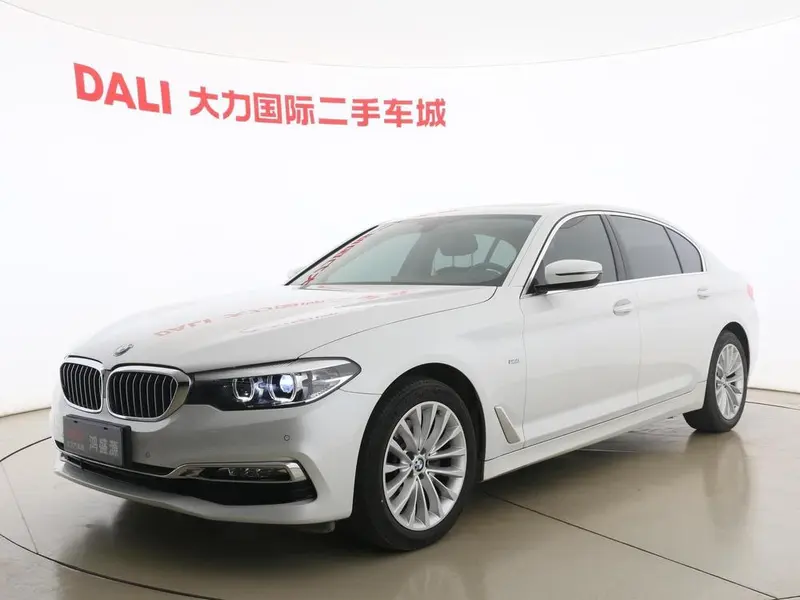 BMW 5-Series, 2018