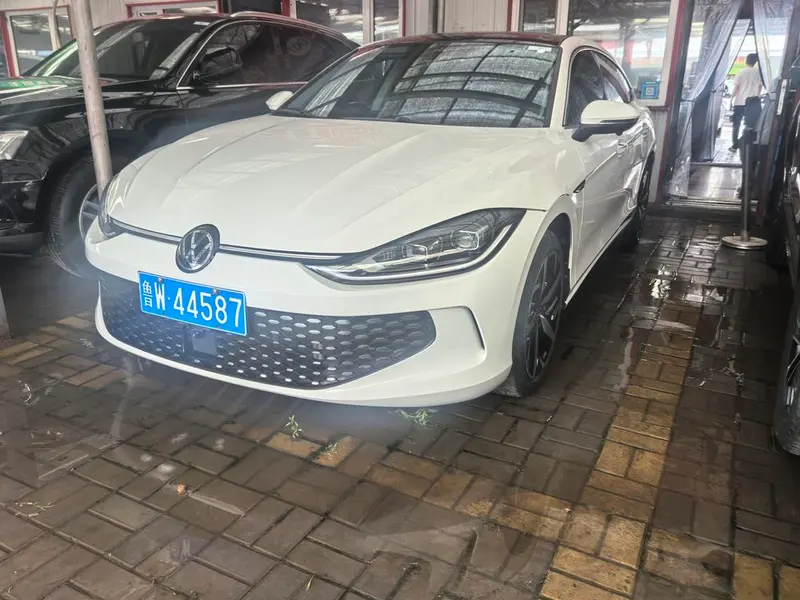 Volkswagen Lamando, 2022