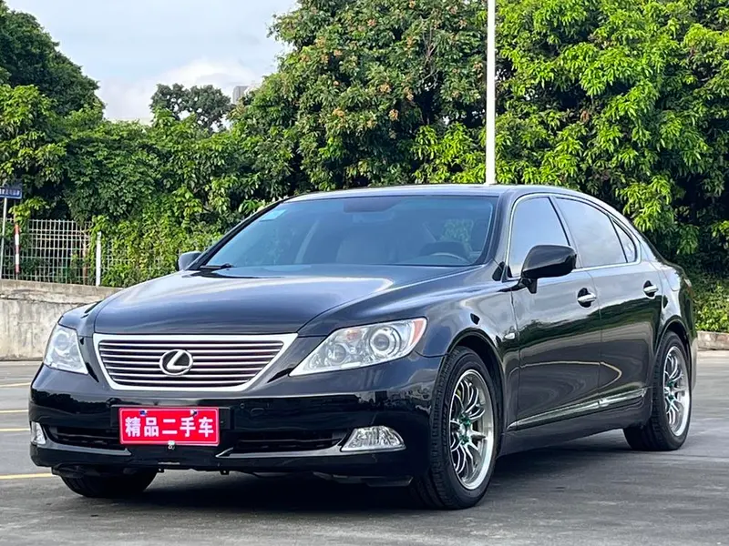 Lexus LS, 2006