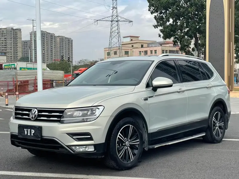 Volkswagen Tiguan L, 2021