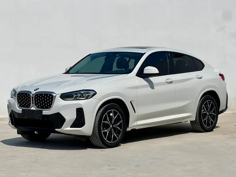 BMW X4, 2022