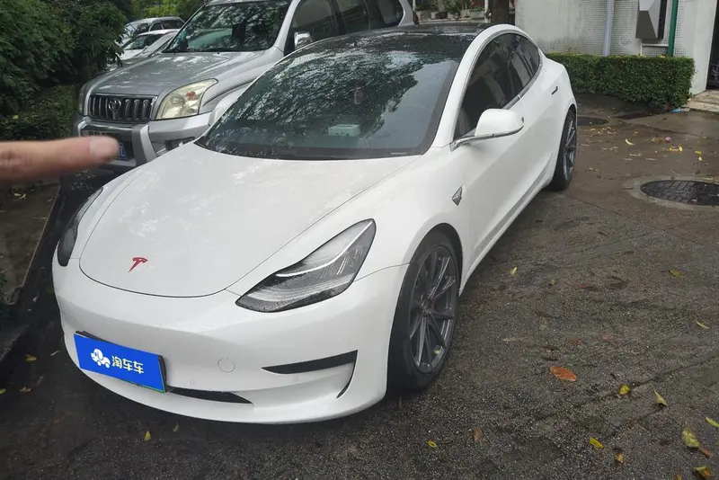 Tesla Model 3, 2019