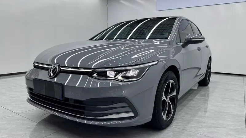 Volkswagen Golf, 2021