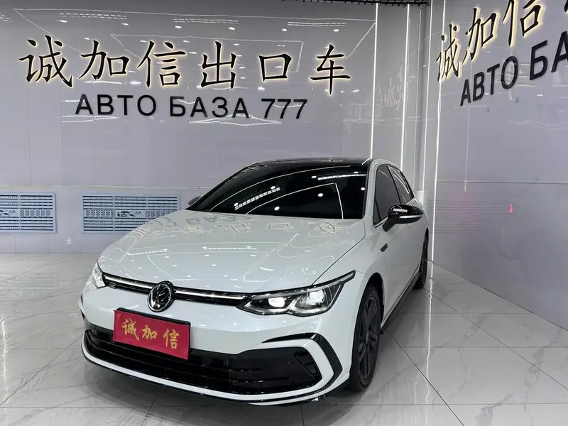 Volkswagen Golf, 2021