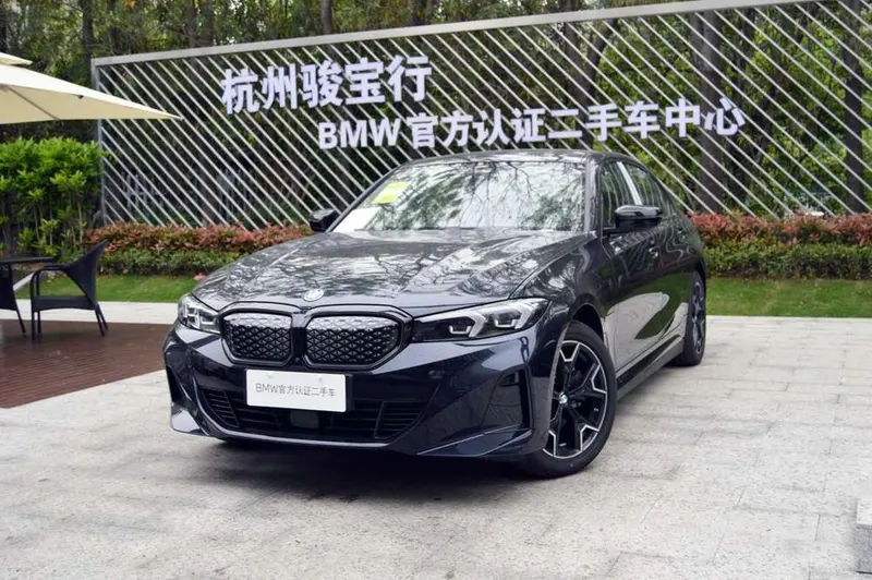 BMW i3, 2025