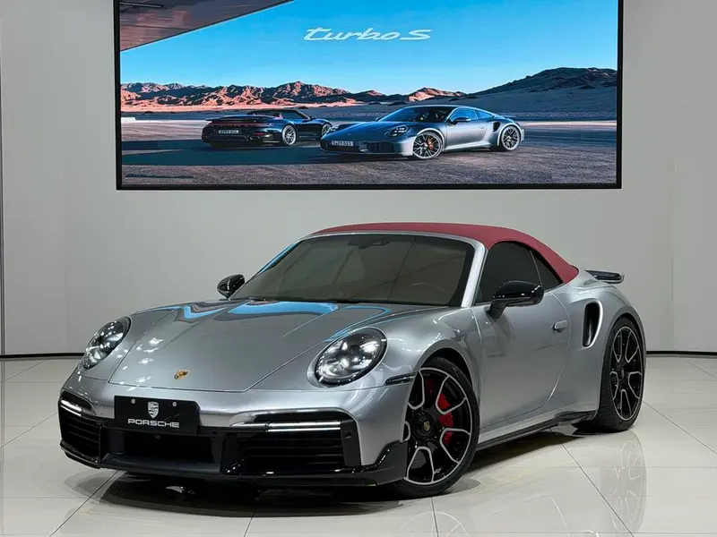 Porsche 911, 2023