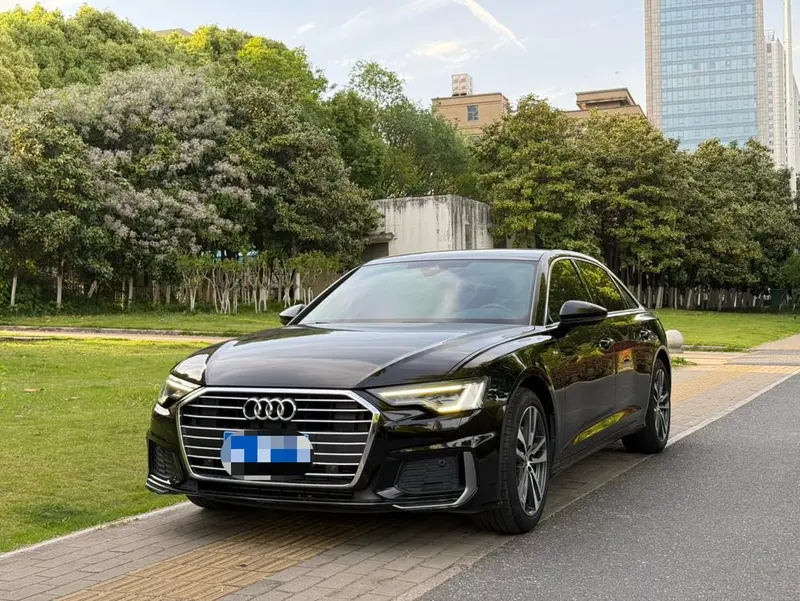 Audi A6L, 2020