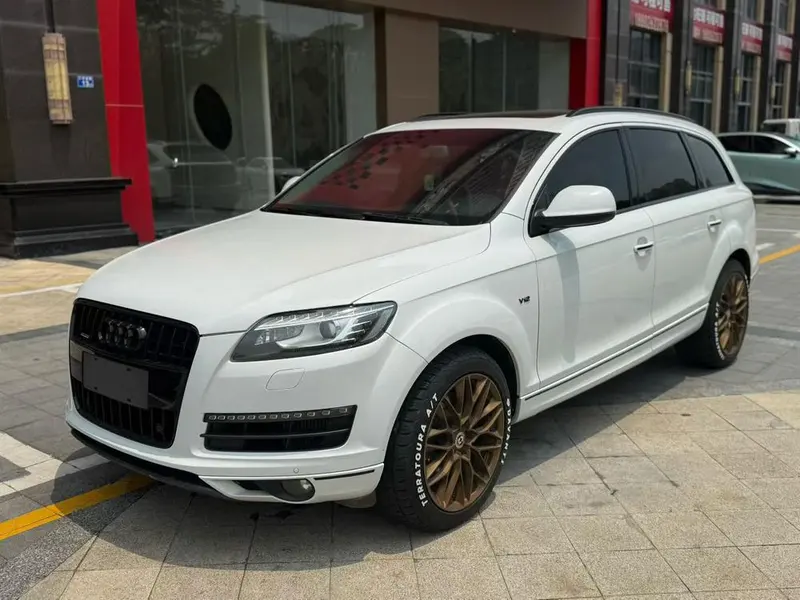 Audi Q7, 2012