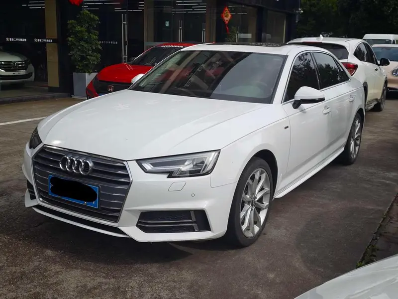 Audi A4L, 2018