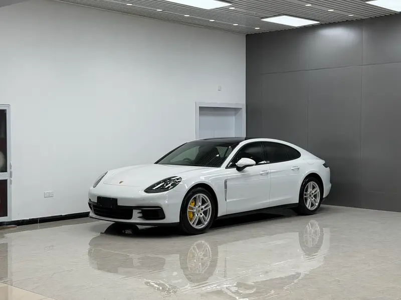 Porsche Panamera, 2017