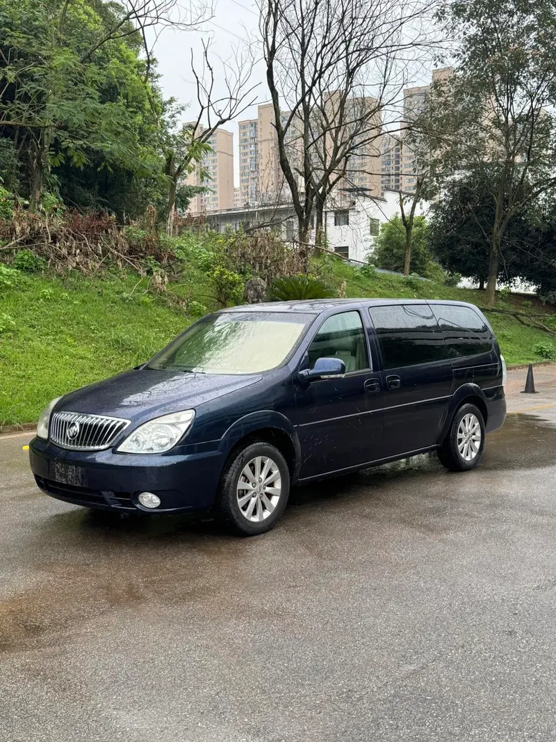 Buick GL8, 2014