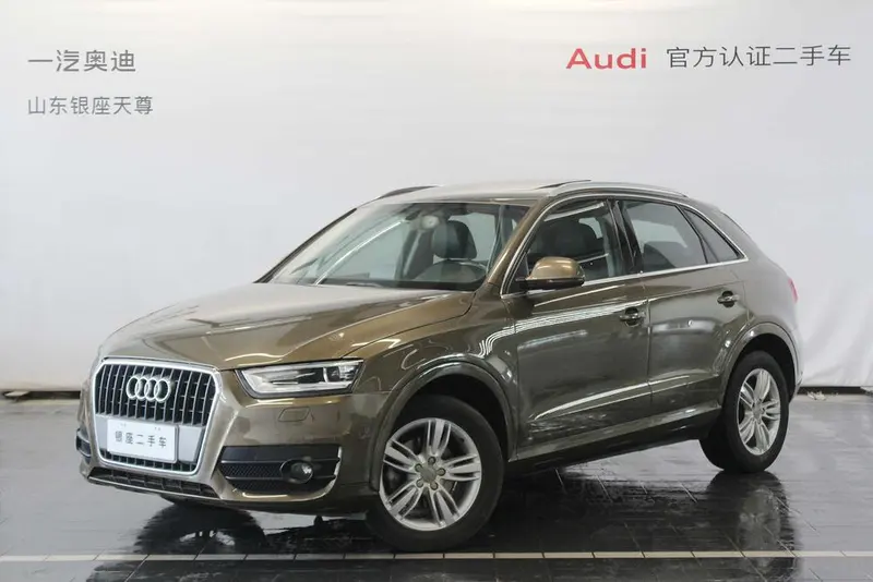 Audi Q3, 2013