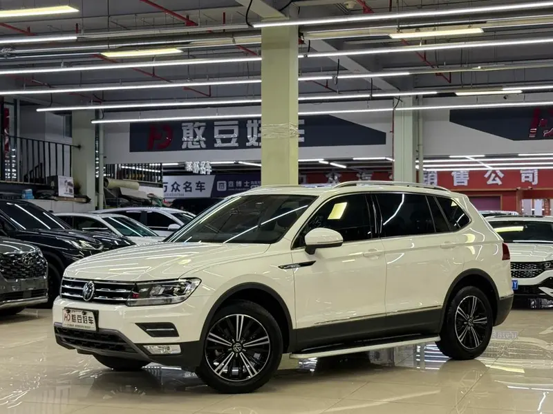 Volkswagen Tiguan L, 2021