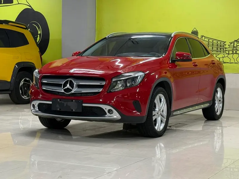 Mercedes-Benz GLA, 2016