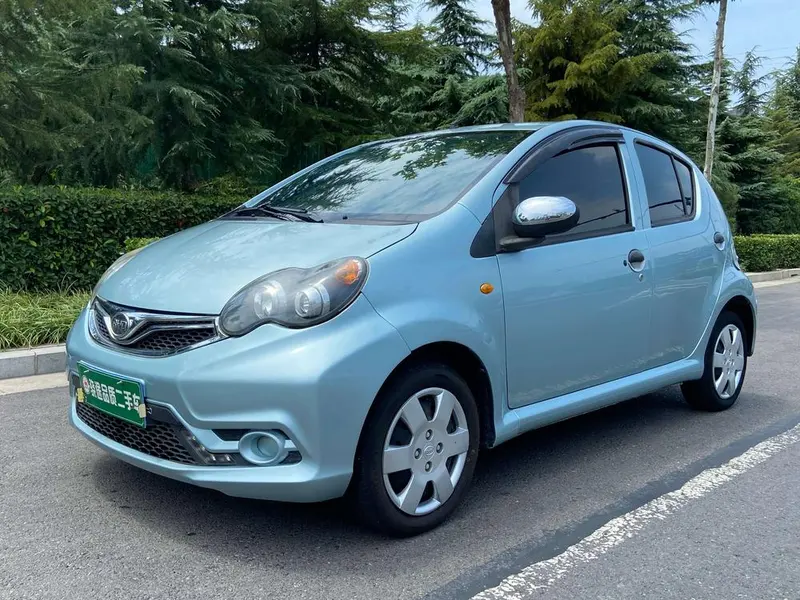 BYD F0, 2015