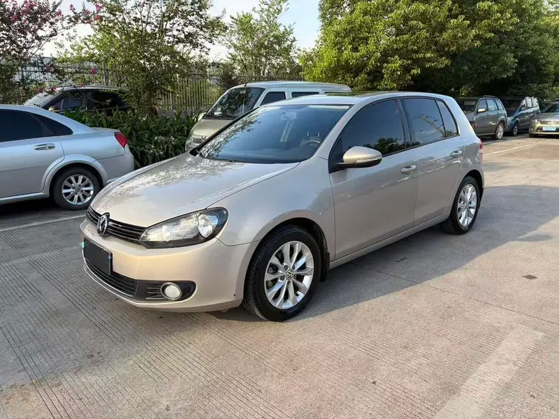 Volkswagen Golf, 2012