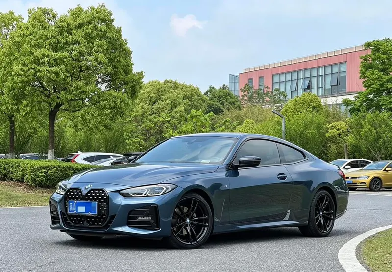 BMW 4-Series, 2022