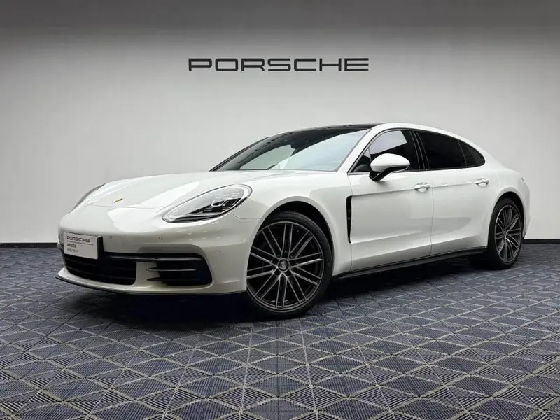 Porsche Panamera, 2019