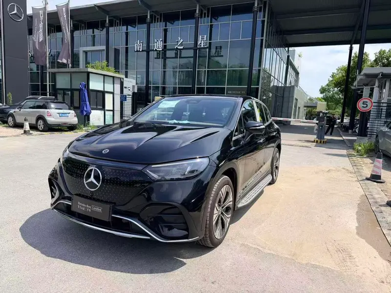 Mercedes-Benz EQE SUV, 2024