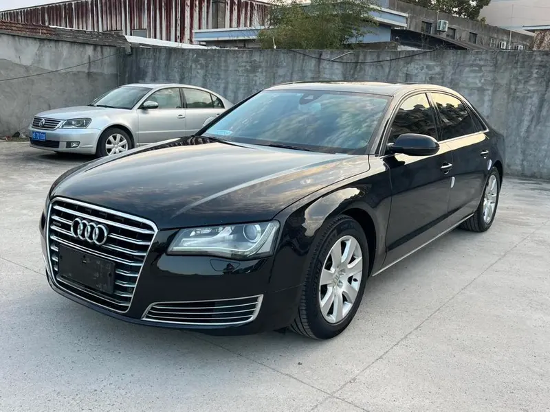 Audi A8, 2013
