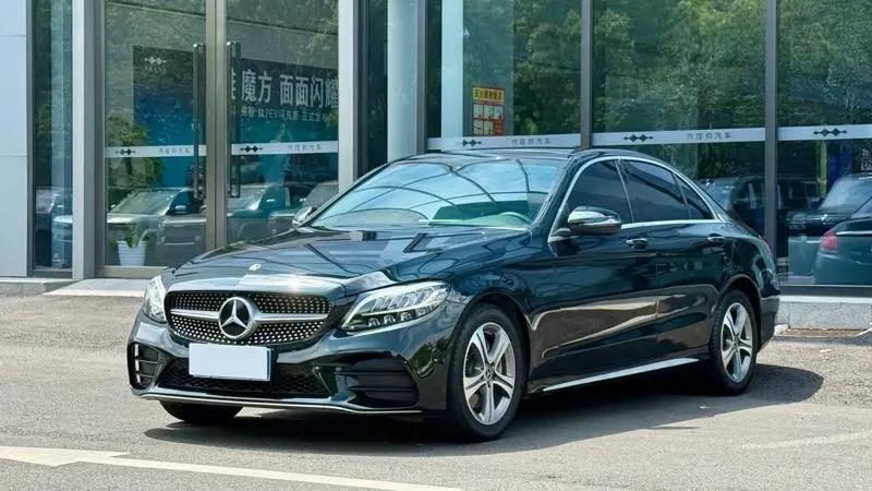 Mercedes-Benz C-Class, 2021