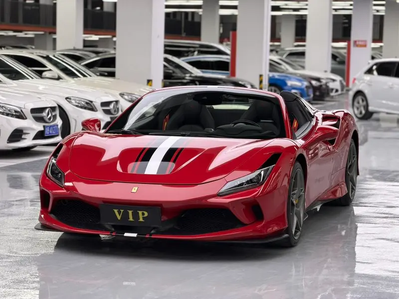 Ferrari F8, 2020