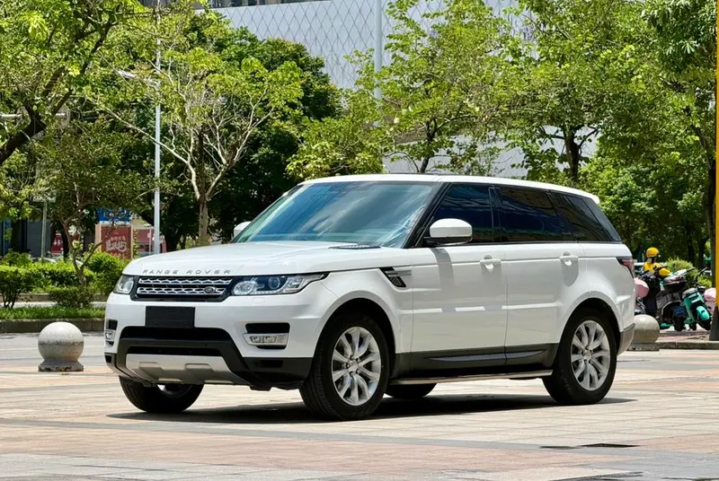 Land Rover Range Rover Sport, 2015