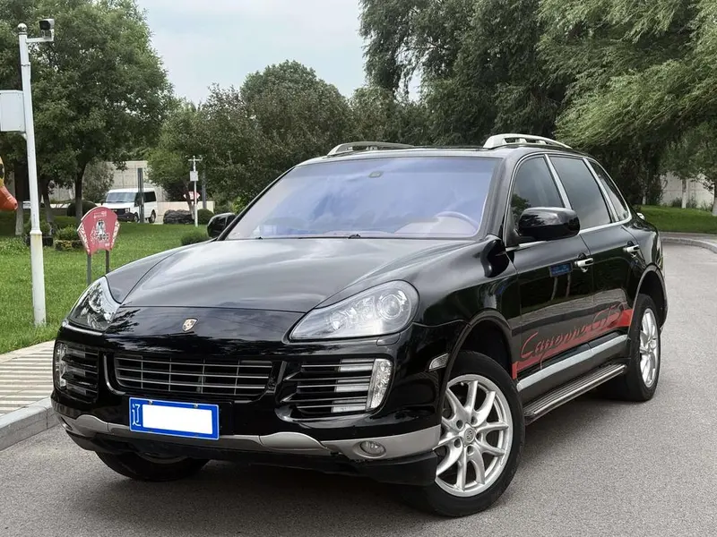 Porsche Cayenne, 2010