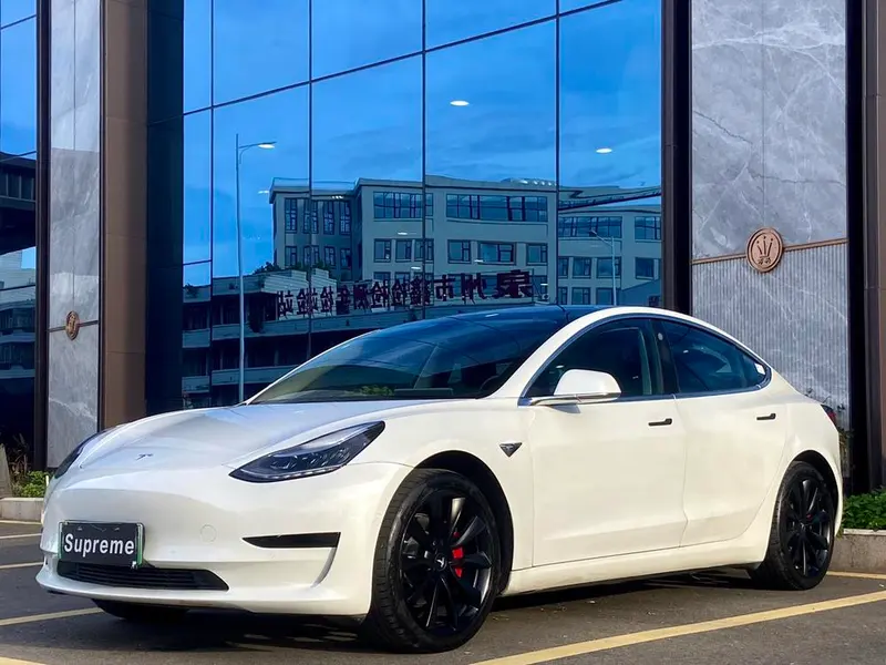 Tesla Model 3, 2019