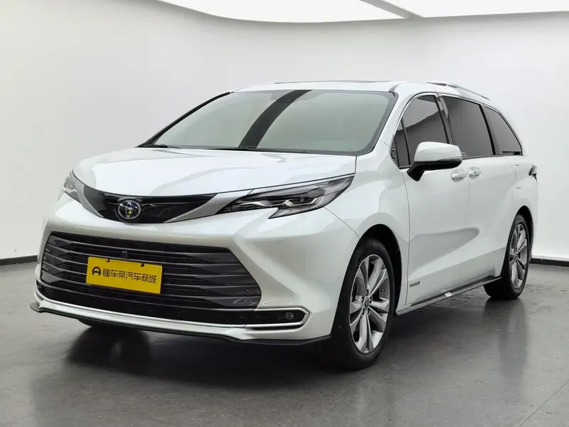 Toyota Sienna, 2023