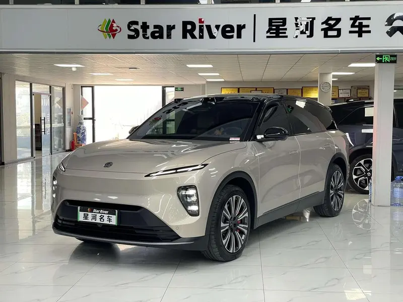 NIO ES8, 2023