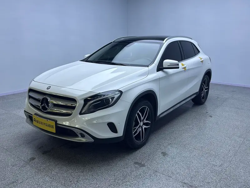 Mercedes-Benz GLA, 2016