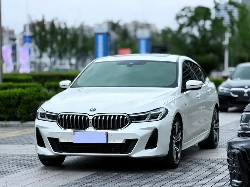 BMW 6-Series GT, 2022