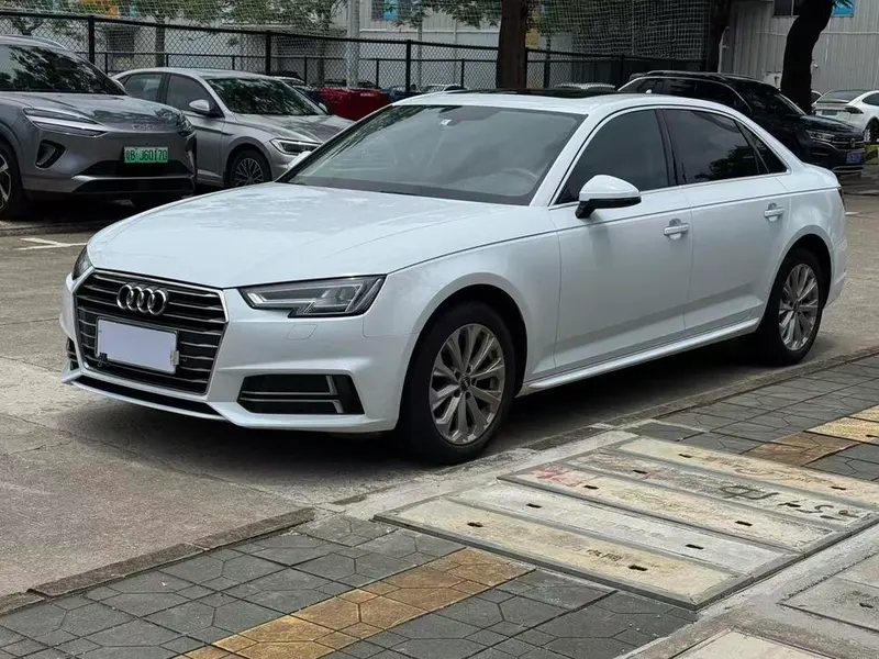 Audi A4L, 2019