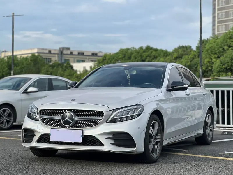 Mercedes-Benz C-Class, 2020