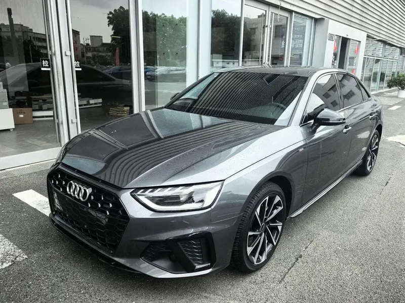 Audi A4L, 2023