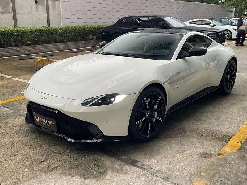 Aston Martin Vantage, 2020