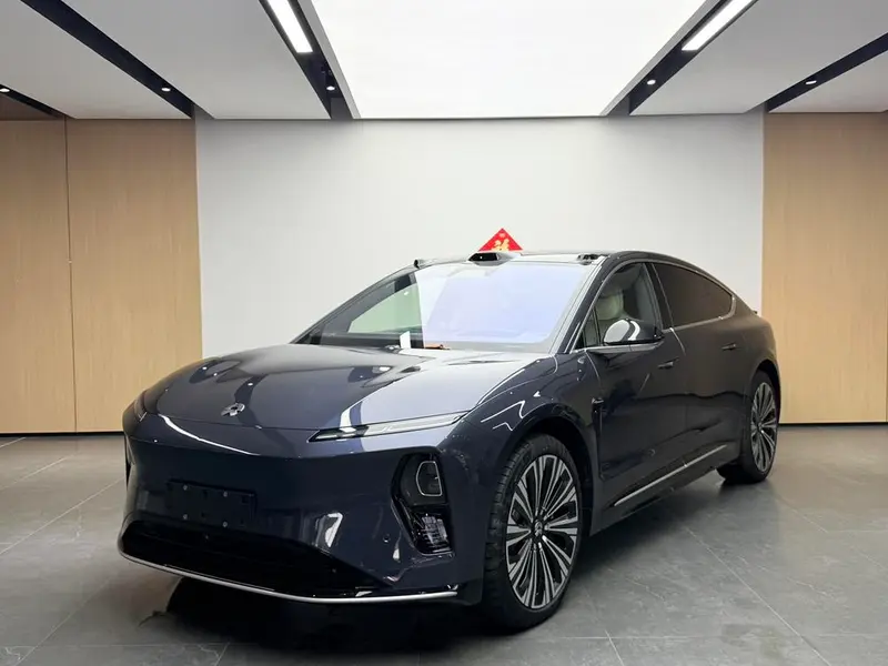 NIO ET9, 2025