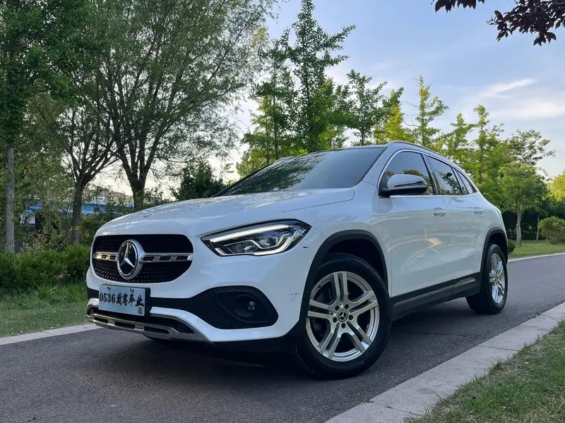 Mercedes-Benz GLA, 2022