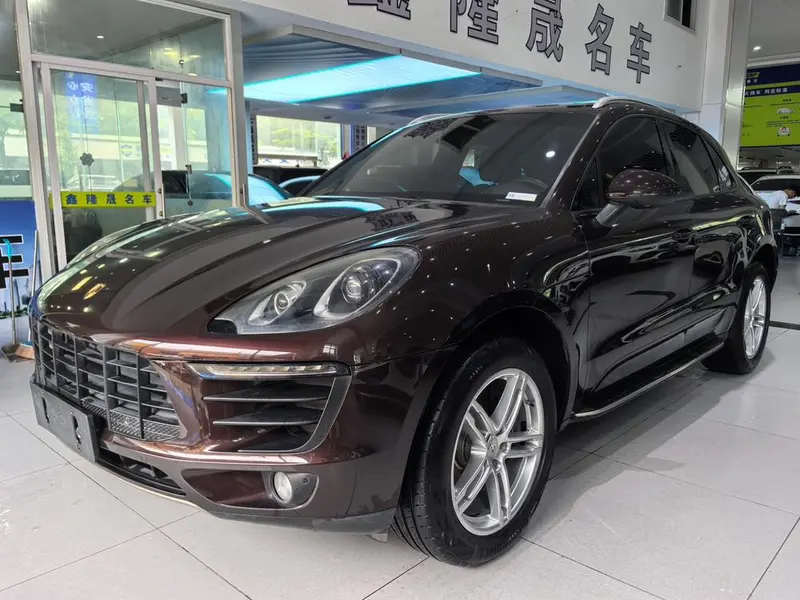 Porsche Macan, 2016