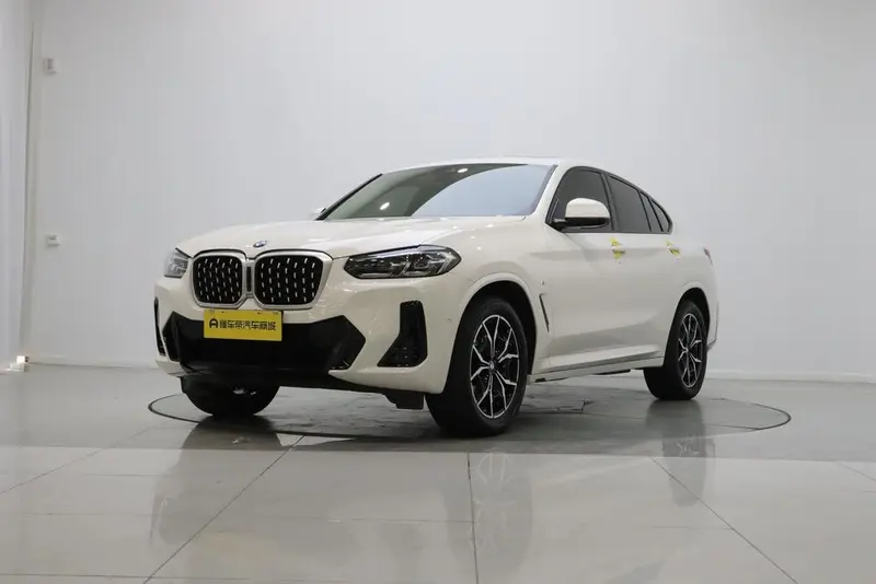 BMW X4, 2022